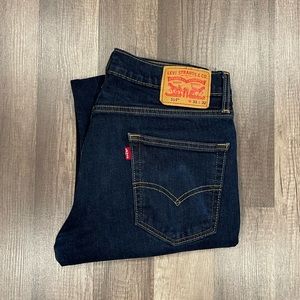 Levi’s 514 Jeans